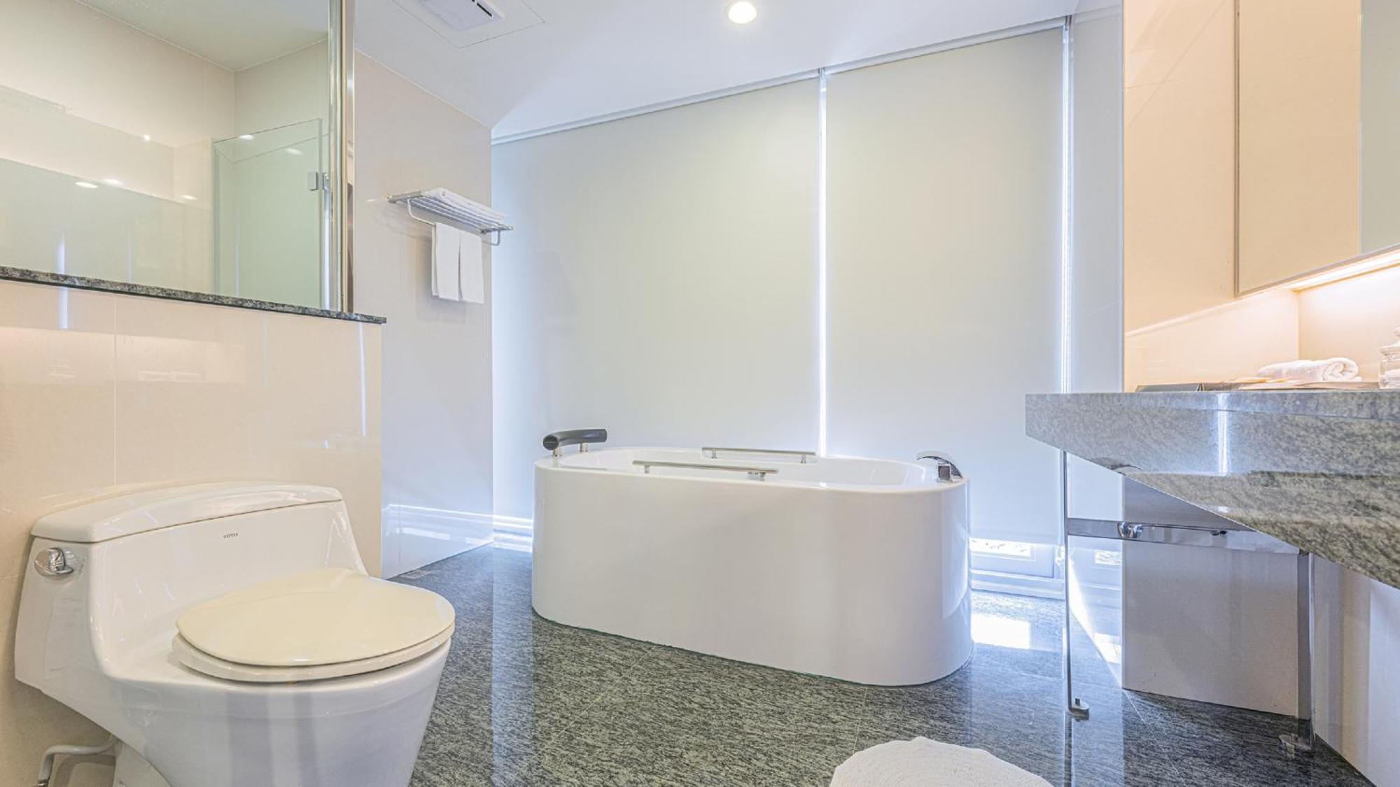 Check Inn Select Taichung Dadun Экстерьер фото